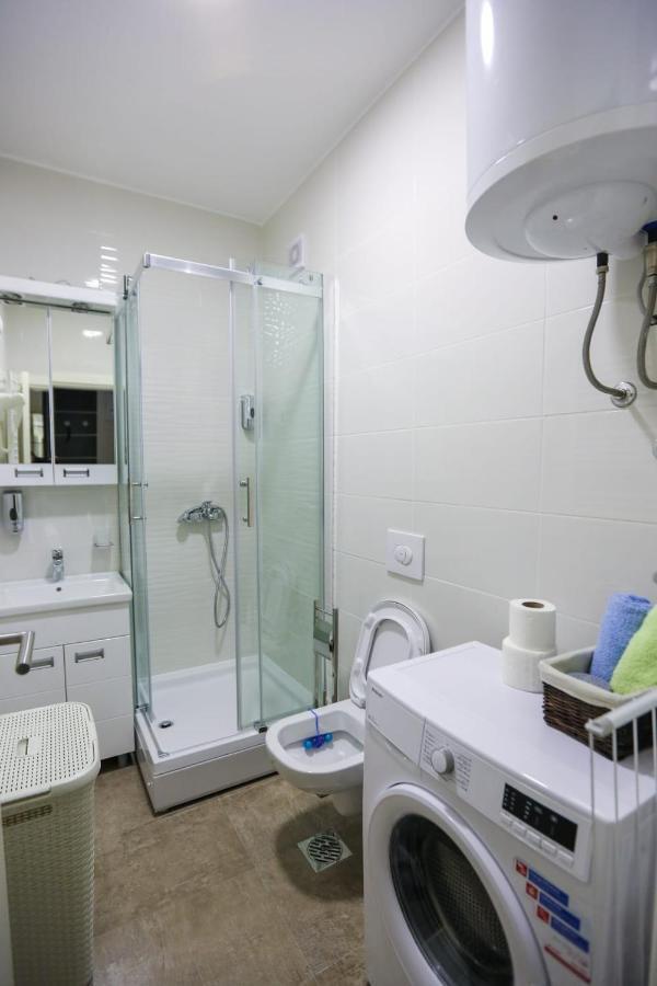 Vmaks Apartman - Kraljev Park Novi Sad Exterior foto